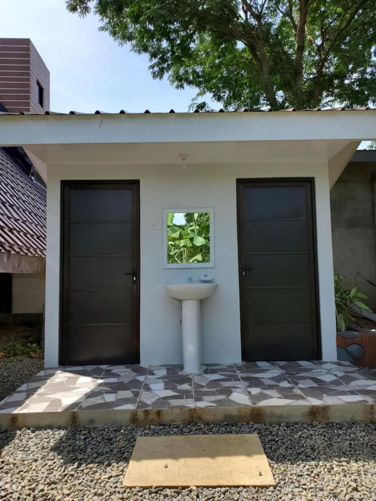 Redwood Cabin Bolinao Buitenkant foto